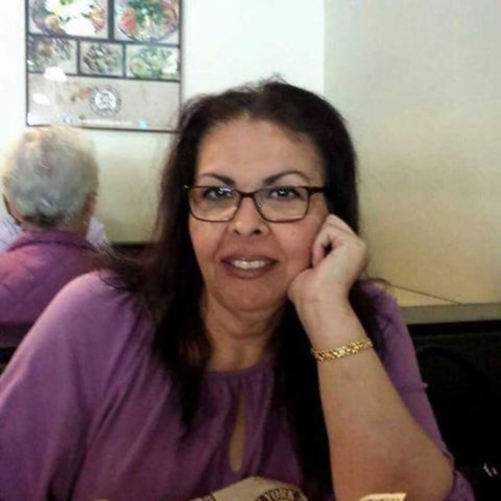 Meet your Posher, Gabriela